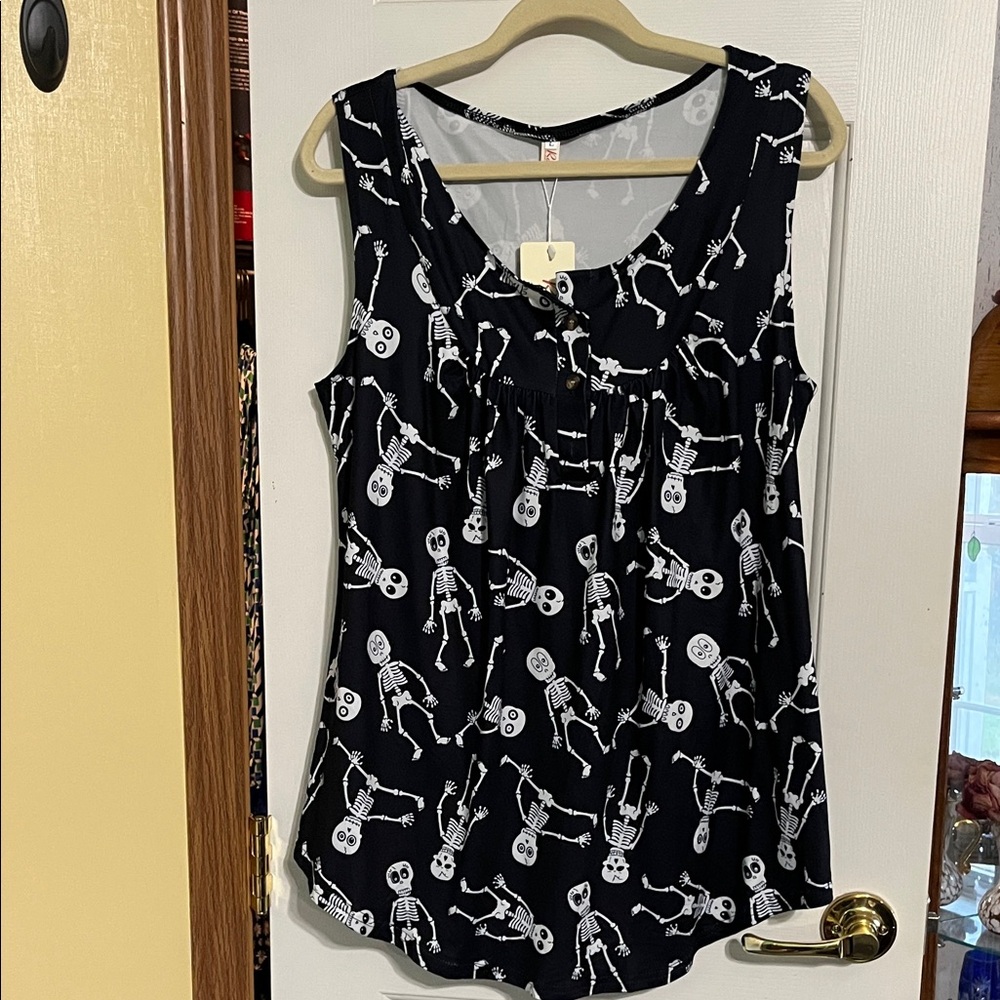 Chic Black Skeleton Print Tank Top